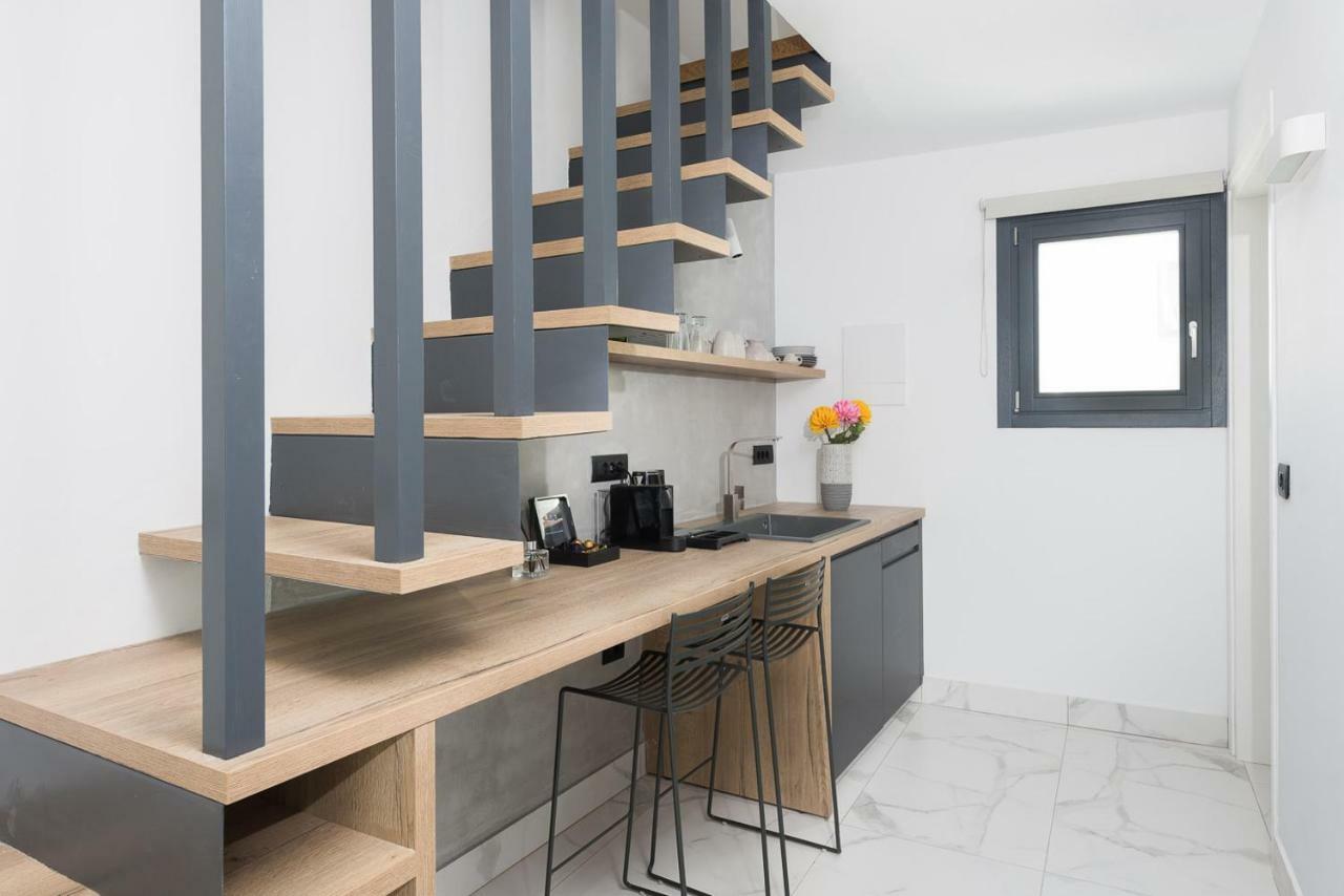 Karat Suites Vóthon Esterno foto